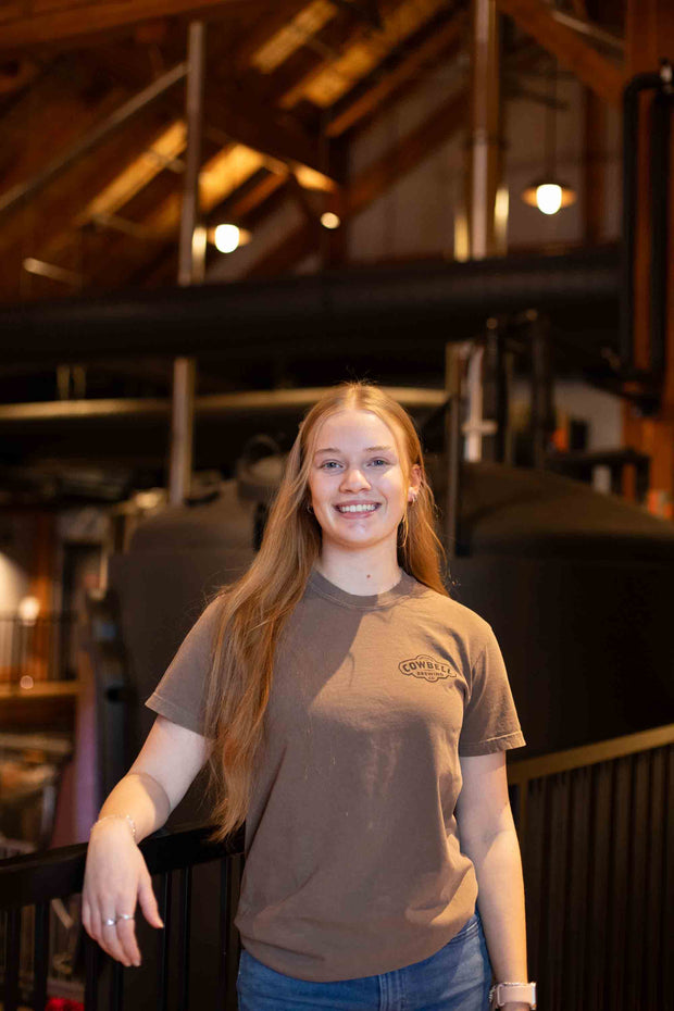 Enzyme Washed T-Shirt Espresso Cow Head